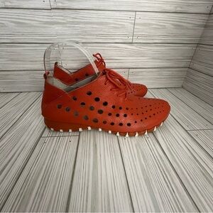 Litfoot women’s orange shoes